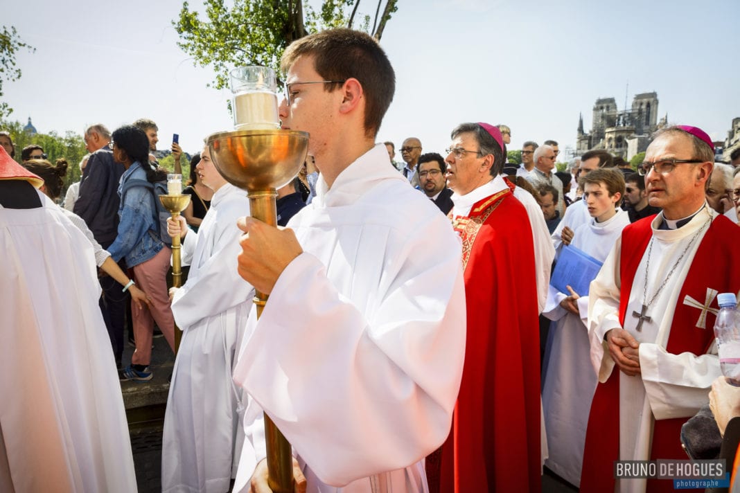 Chemin de croix de Notre-Dame du vendredi 19 avril 2019