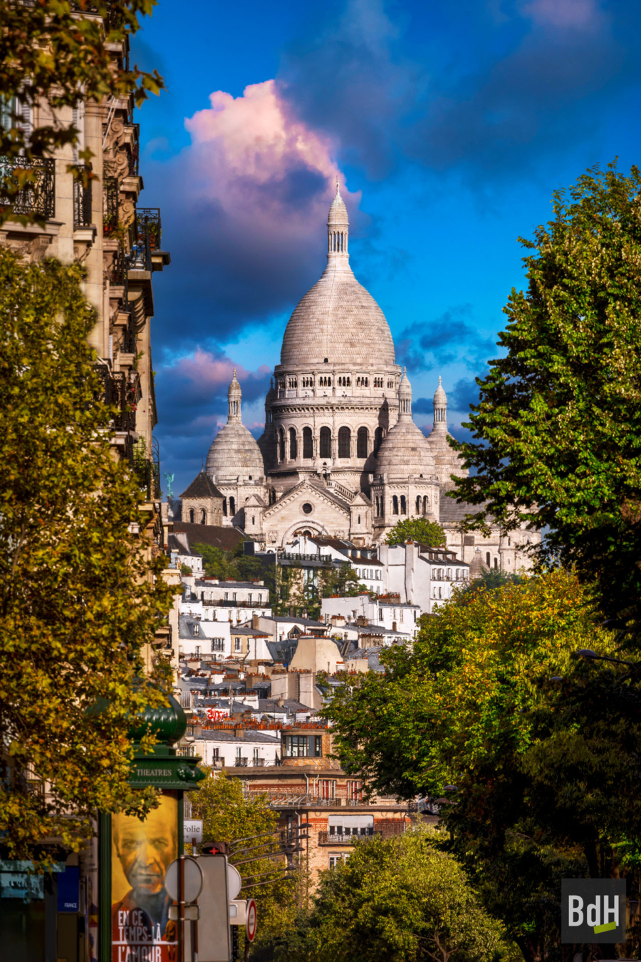 La basilique du Sacré-Coeur sur la butte Montmartre à Paris